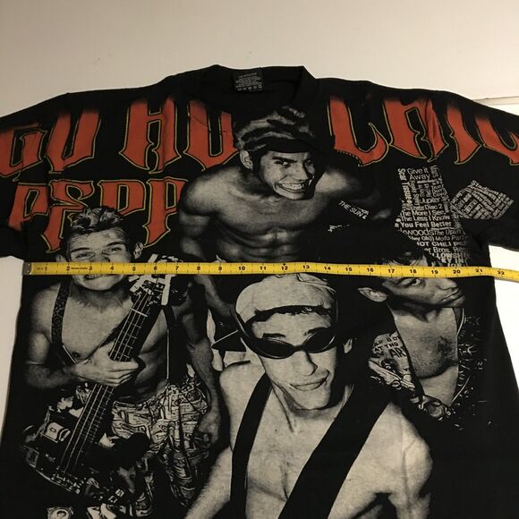 Red Hot Chili Peppers Band Tee Members All Over Print T-Shirt Large - Picture 5 of 6